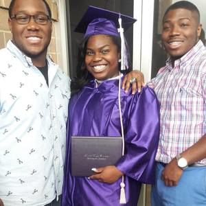 Meet your Posher, Frances